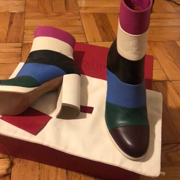 VALENTINO BOOTIES - Picture 6 of 6